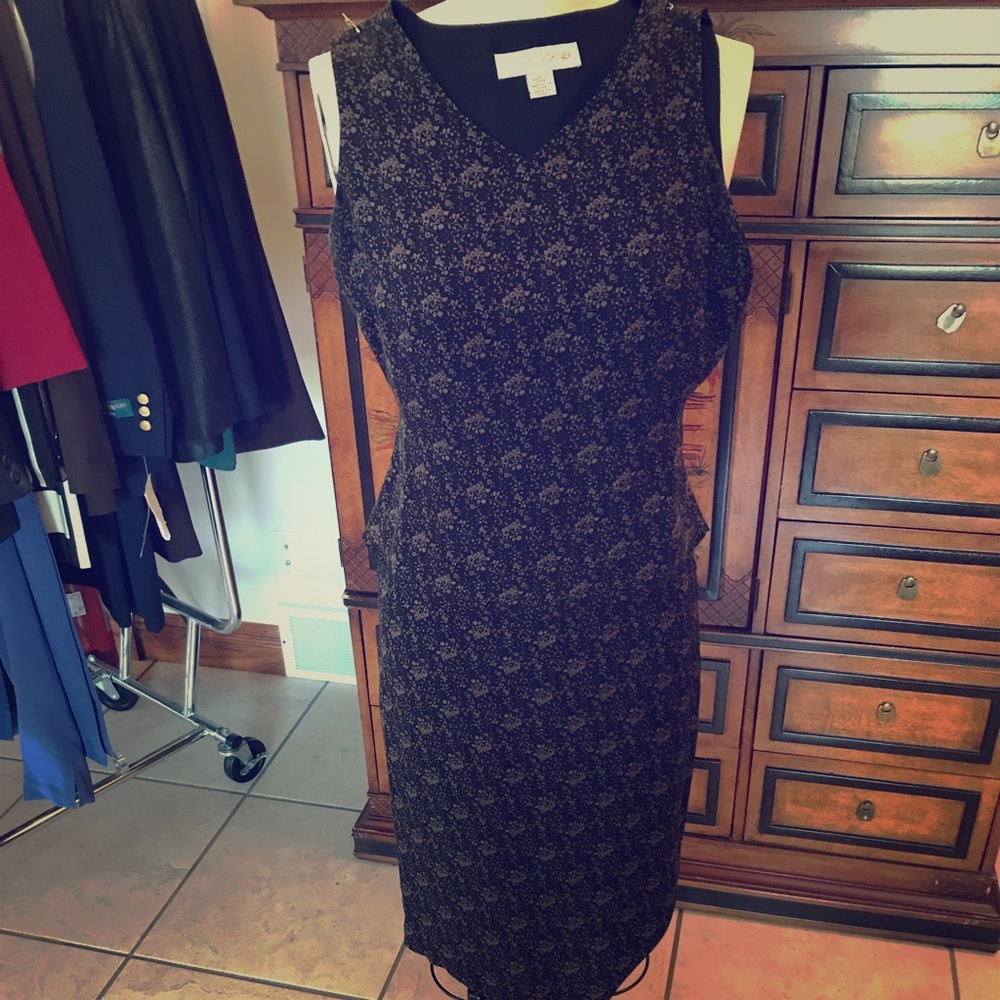 Casual Corner skirt set